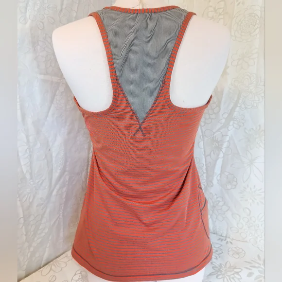 Lole Striped Mesh Racerback Tank Top - Picture 4 of 12